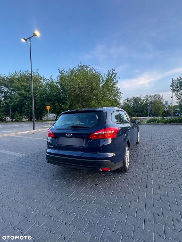 Ford Focus 1.5 TDCi Black Edition - 5