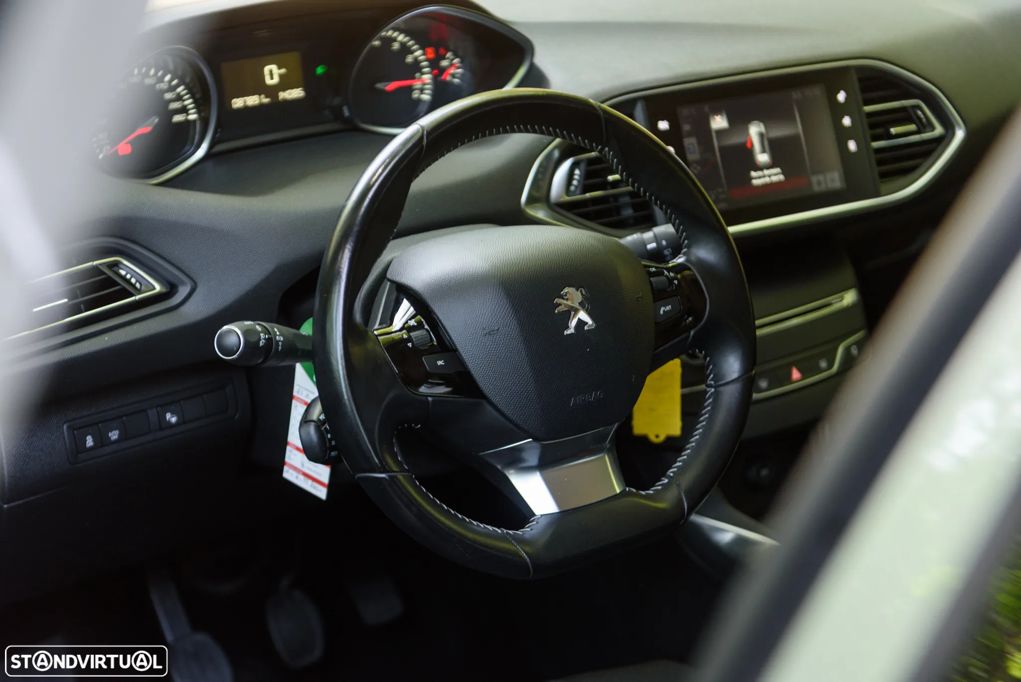 Peugeot 308 PureTech 130 GPF Stop & Start Allure - 19