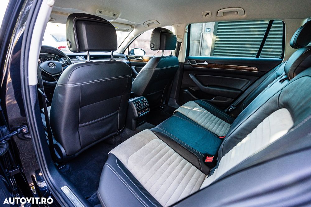 Volkswagen Passat 2.0 TDI DSG (BlueMotion Technology) Highline - 32