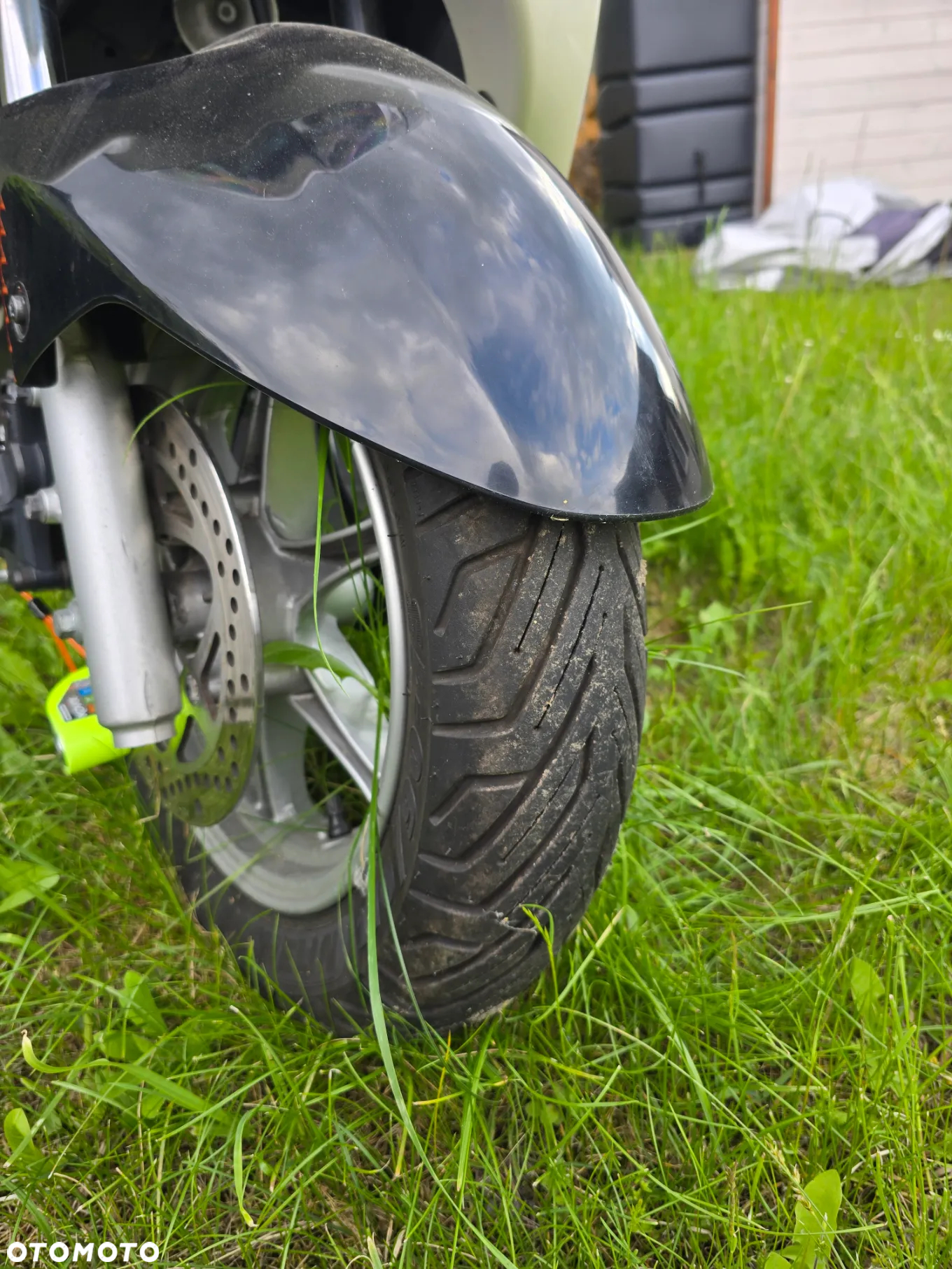 Suzuki Burgman - 9