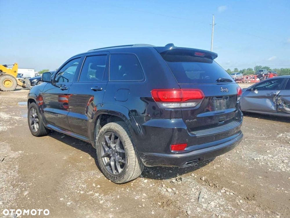 Jeep Grand Cherokee - 5