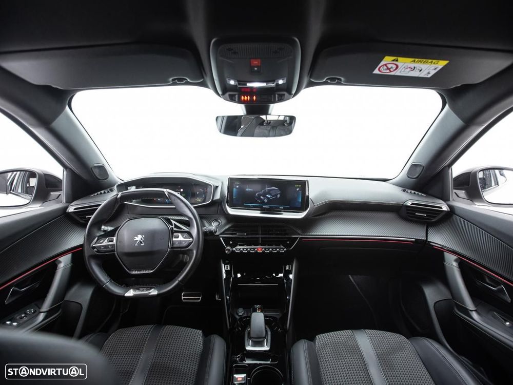 Peugeot e-2008 50 kWh GT - 7