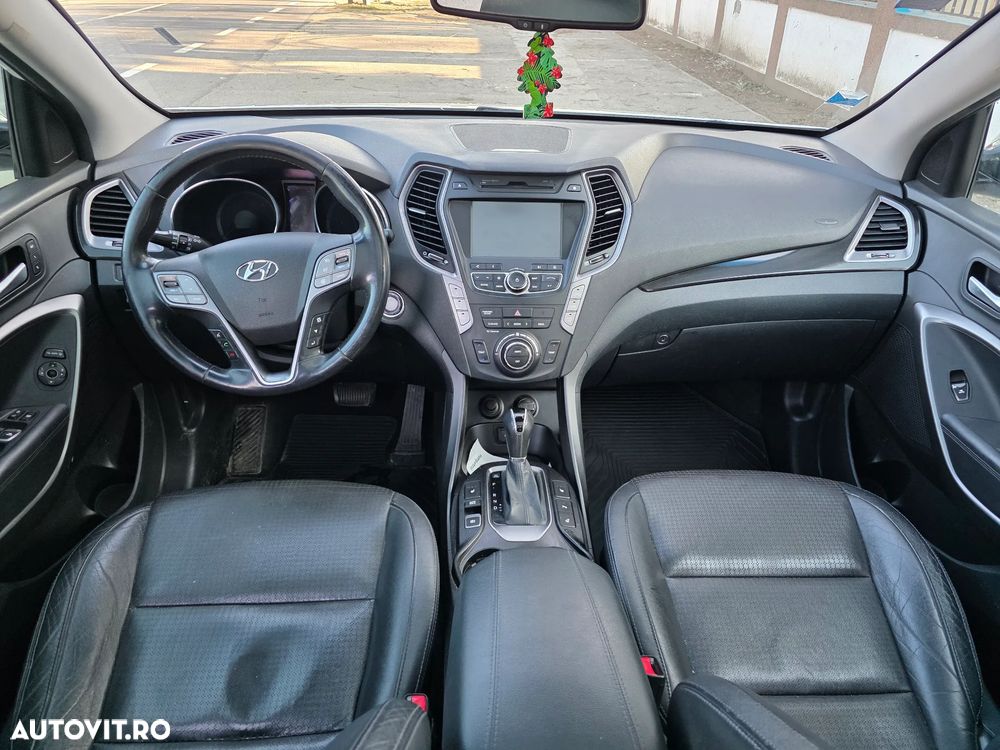 Hyundai Santa Fe 2.2 CRDi 4WD 7 seats Luxury+ - 13