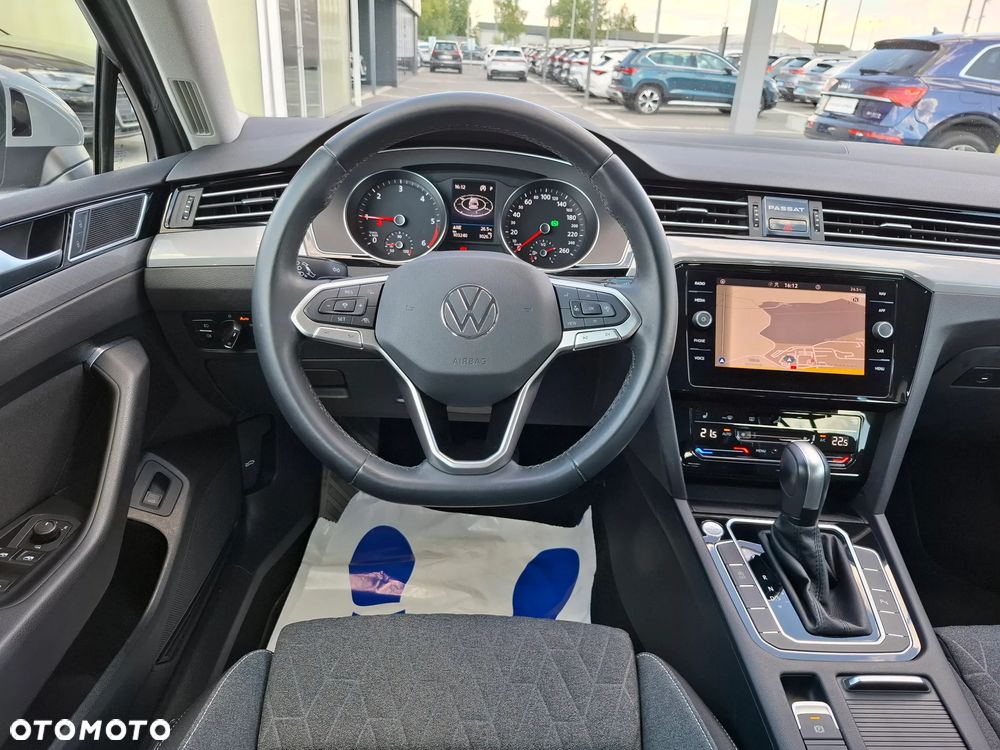 Volkswagen Passat Variant 2.0 TDI EVO Business DSG - 18