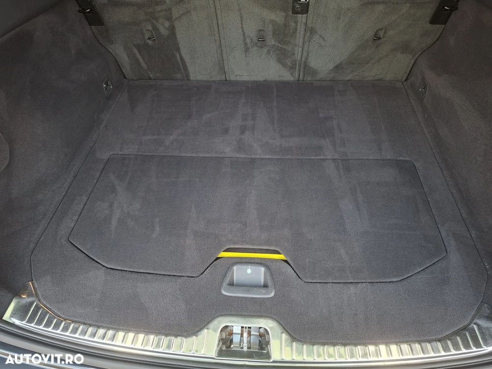 Volvo XC 60 D4 Geartronic Summum - 11
