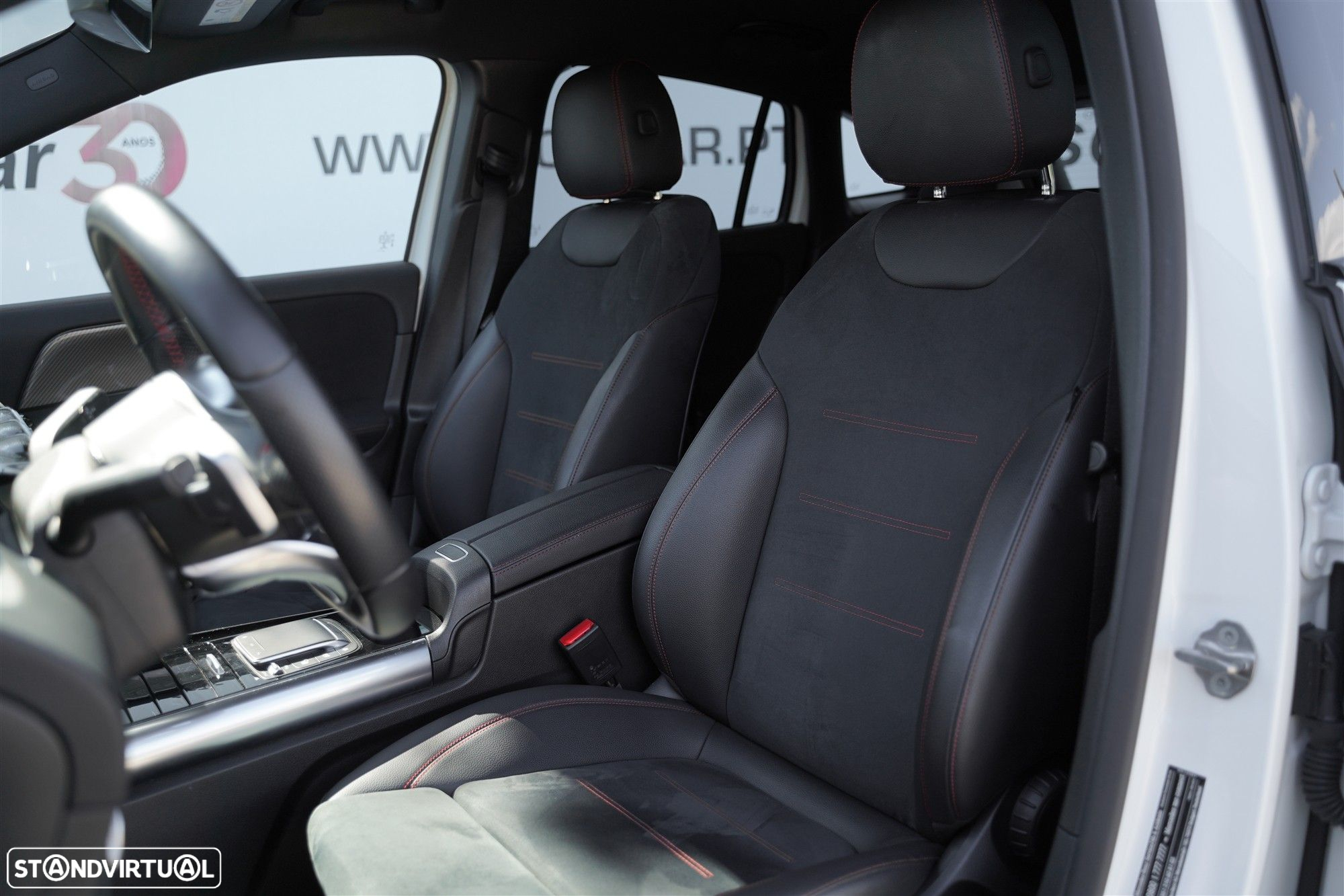 Mercedes-Benz GLA 180 d AMG Line - 30