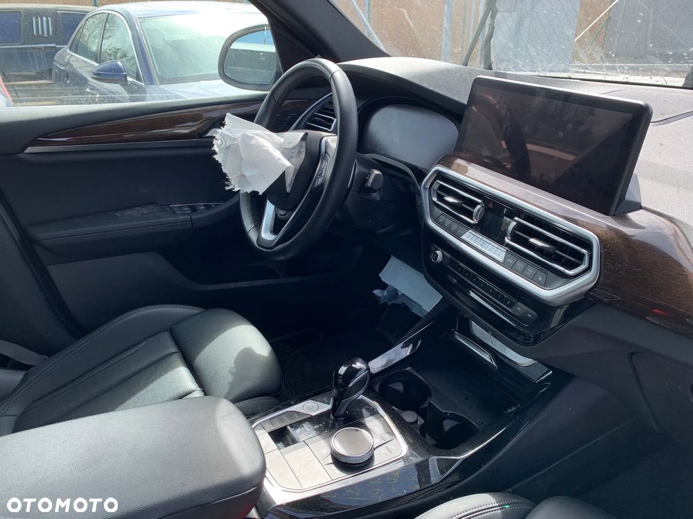 BMW X3 xDrive30i - 17