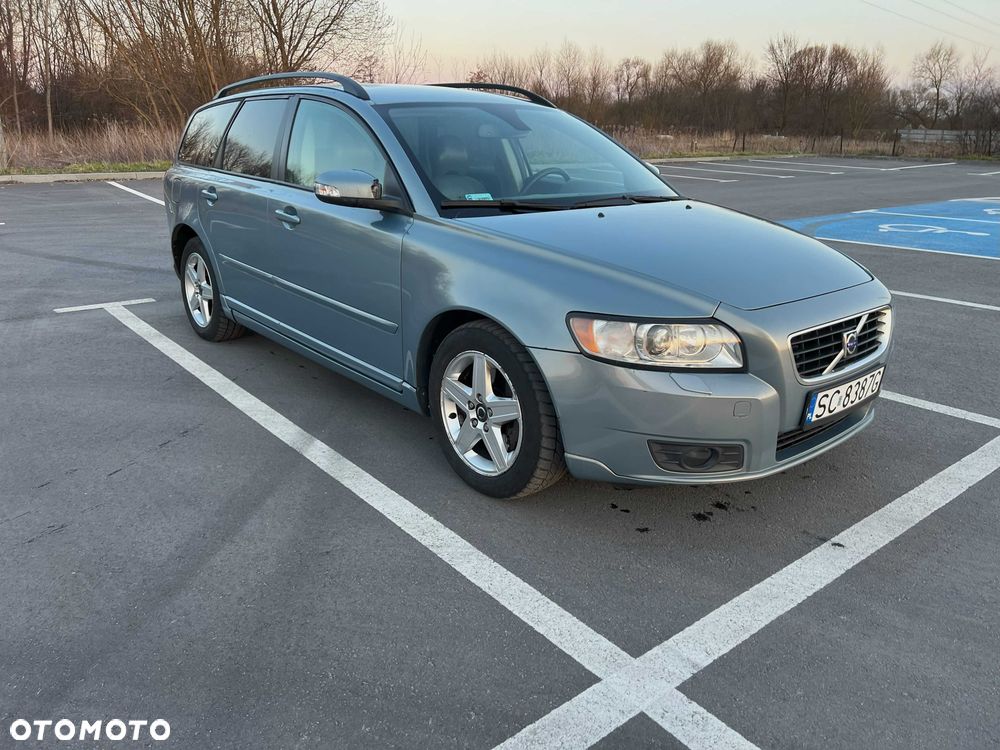 Volvo V50 - 2