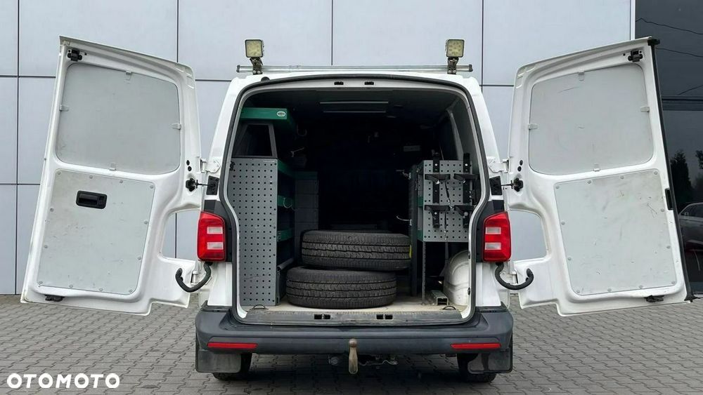 Volkswagen Transporter - 18