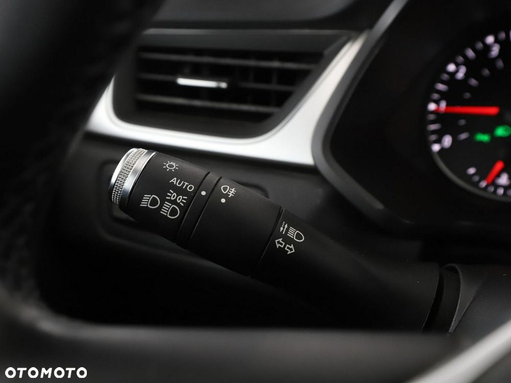 Renault Captur TCe 100 EXPERIENCE - 32
