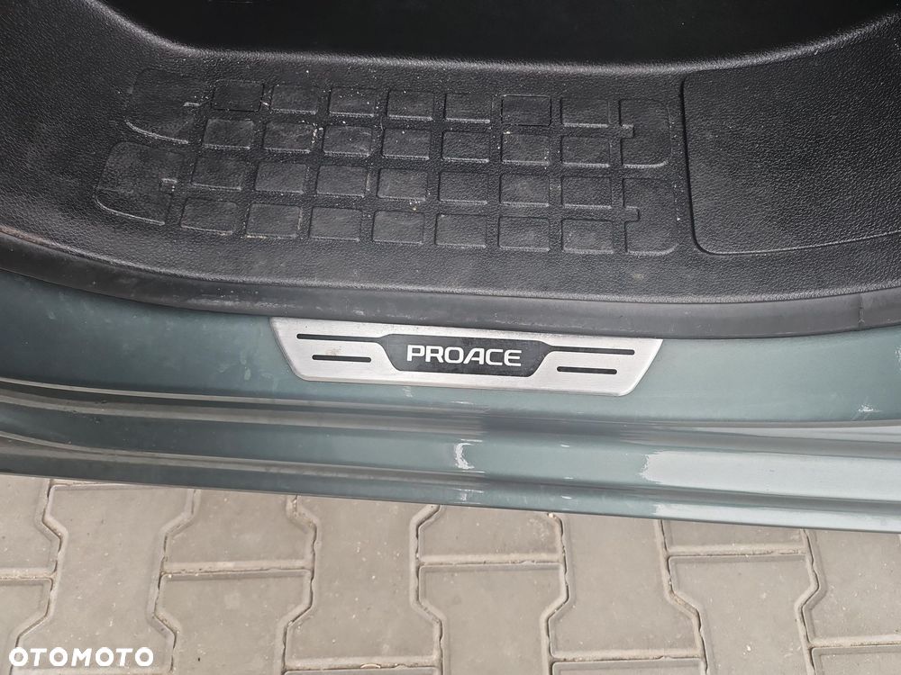 Toyota Proace Verso 2.0 D4-D Long Family - 13