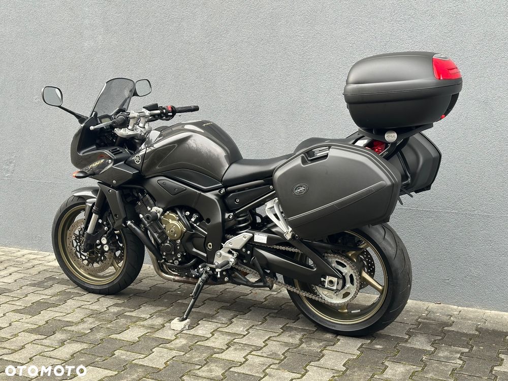 Yamaha FZ - 3