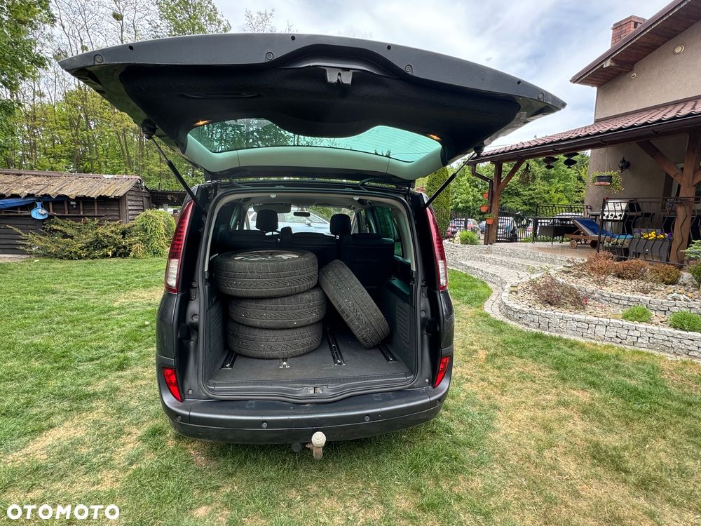 Renault Espace 2.0 dCi Celsium - 12