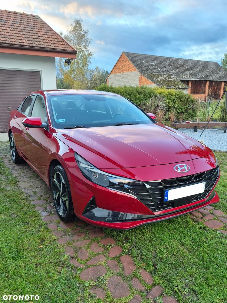 Hyundai Elantra 1.6 Smart CVT - 2