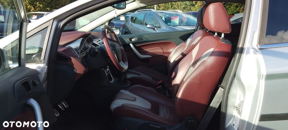 Ford Fiesta 1.4 Trend - 17