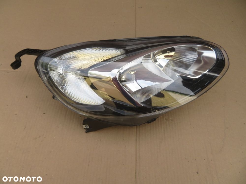 REFLEKTOR PRAWY OPEL ADAM 12-19R ZWYKŁA 39015503 DEMONTAŻ KRAKÓW - 3