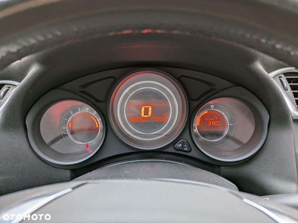 Citroën C4 1.6 HDi Attraction - 7