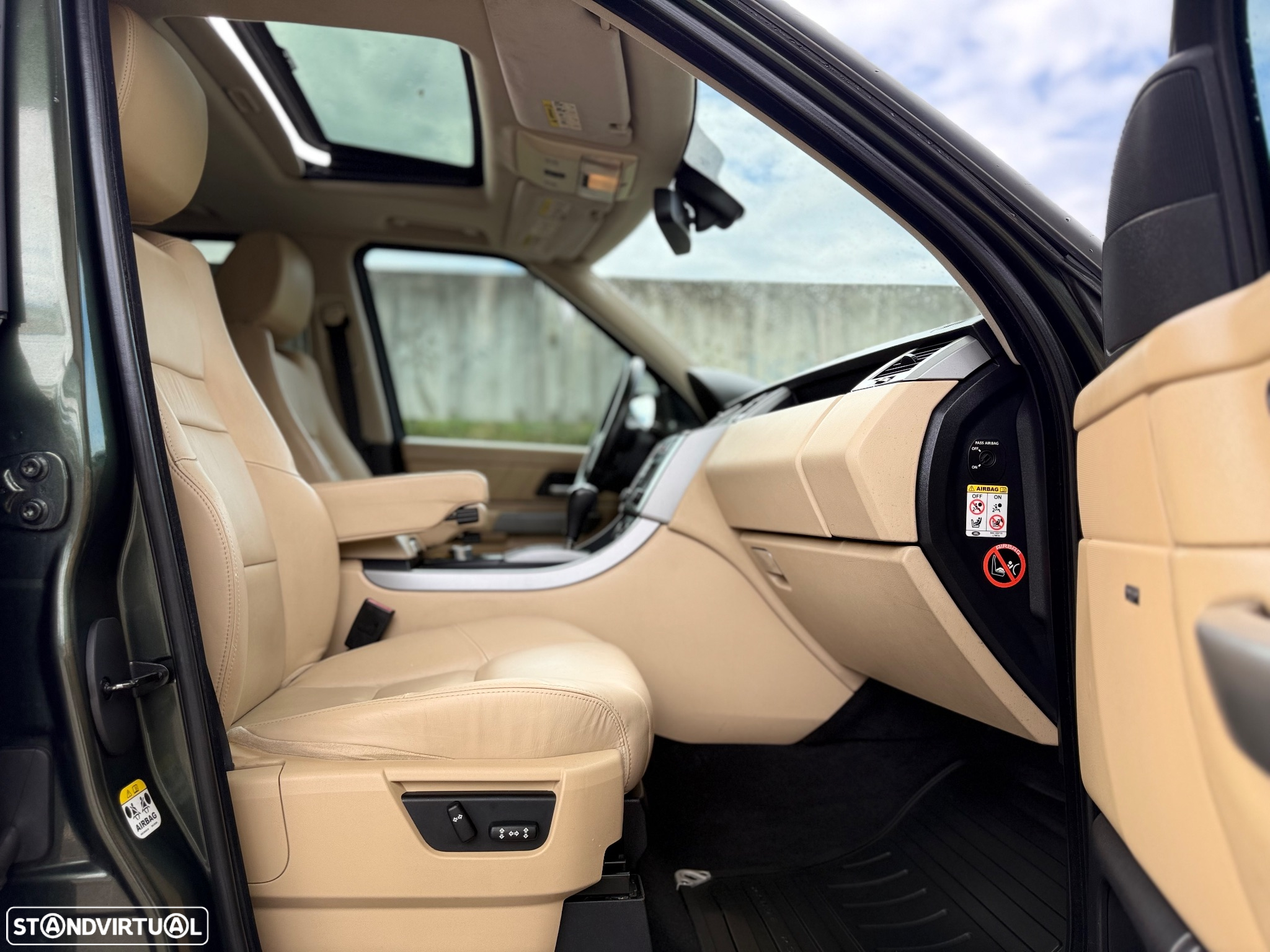 Land Rover Range Rover Sport 2.7 TDV6 HSE - 12