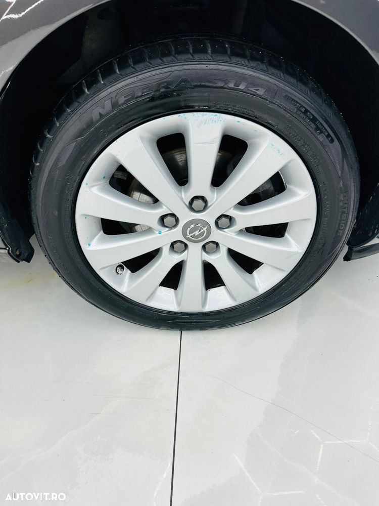 Opel Zafira Tourer 2.0 CDTI Innovation - 9