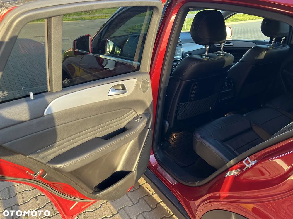 Mercedes-Benz GLE 350 d Coupe 4Matic 9G-TRONIC AMG Line - 15