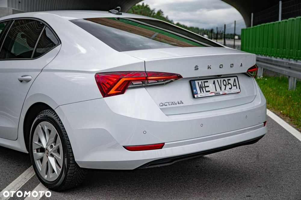 Skoda Octavia 1.5 TSI ACT Ambition - 20