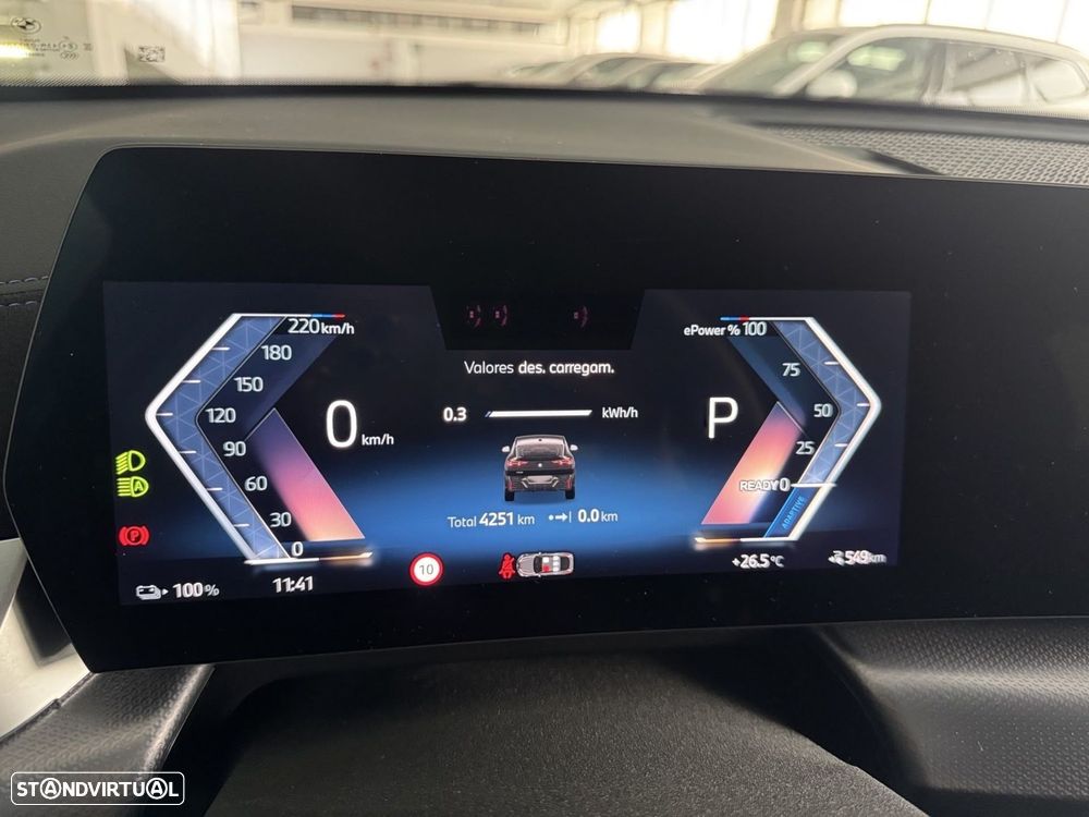 BMW iX2 eDrive20 Pack Desportivo M Pro - 12