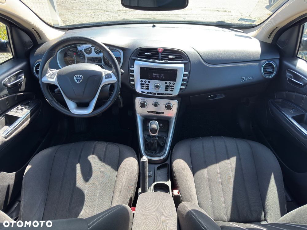 Lancia Delta 1.4 T-Jet 16v Argento - 23