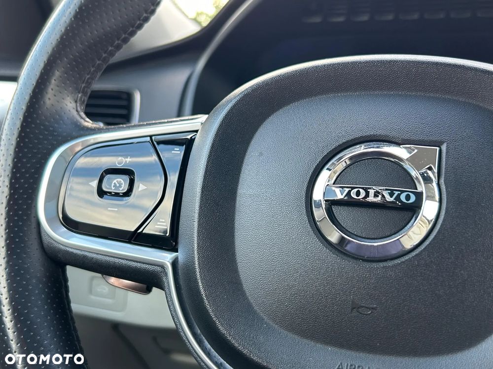 Volvo XC 90 D5 SCR AWD Inscription 7os - 18