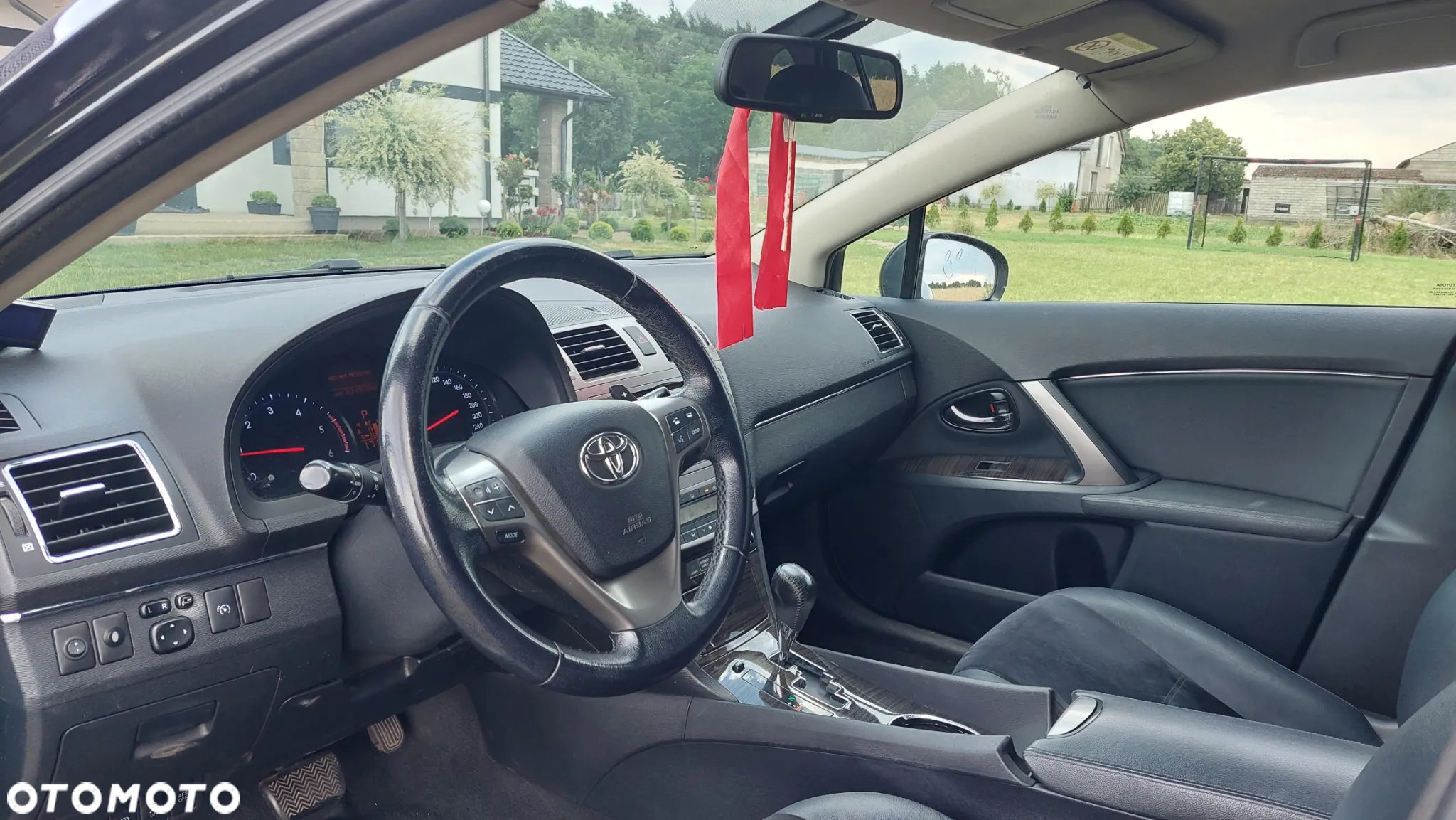 Toyota Avensis 2.2 D-4D Sol Plus - 12