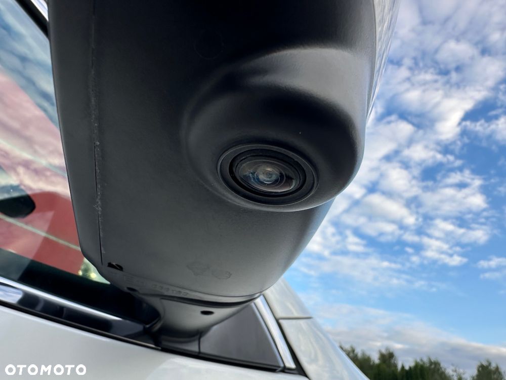 Nissan Qashqai 1.3 DIG-T TEKNA - 22