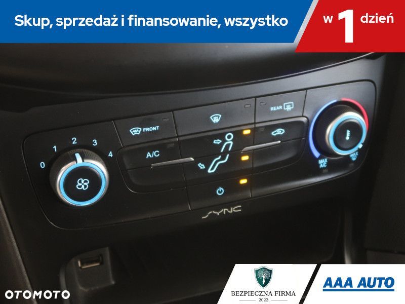 Ford Focus SW - 18