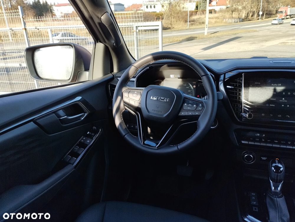 Isuzu D-Max 1.9 DC LSE - 15