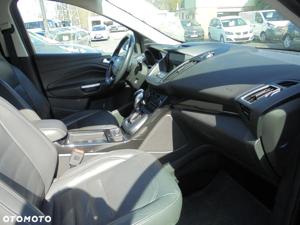 Ford Kuga 2.0 TDCi 4x4 Individual - 12