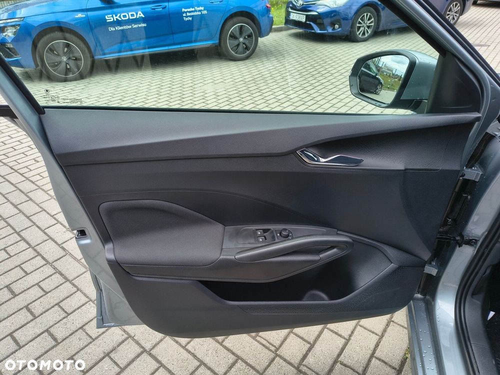 Skoda Fabia 1.0 Essence - 14