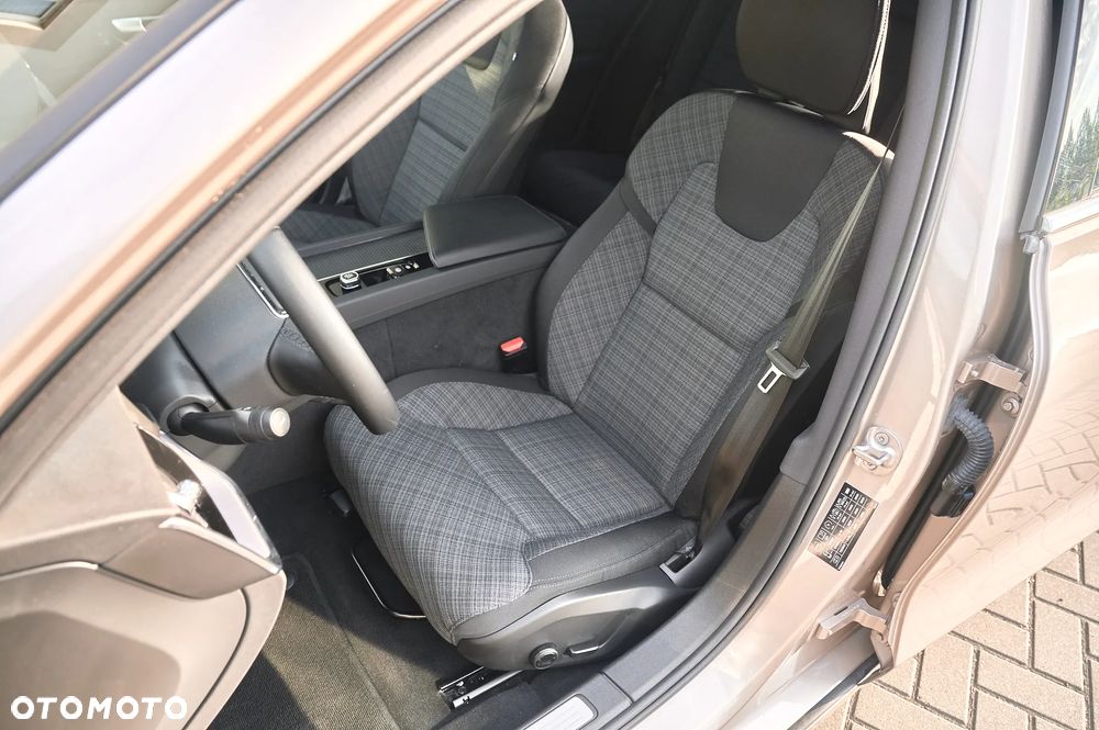 Volvo S60 - 30