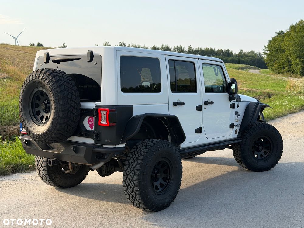 Jeep Wrangler 3.6 Unlim Sahara - 4
