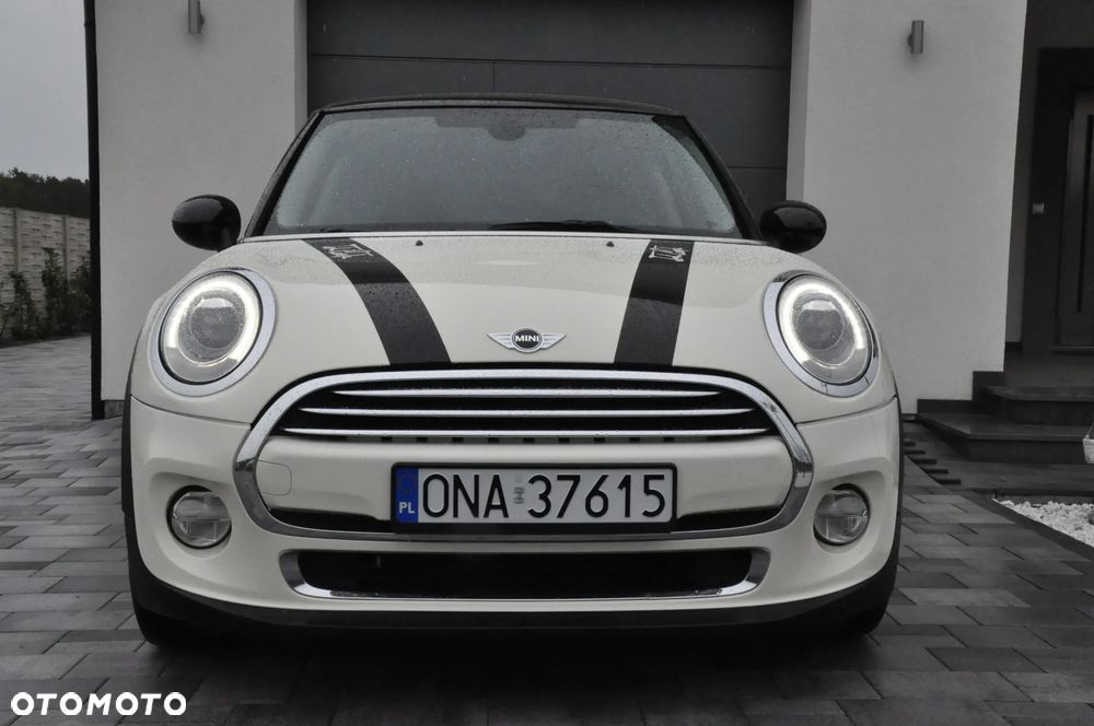 MINI Cooper John Works Trim - 3