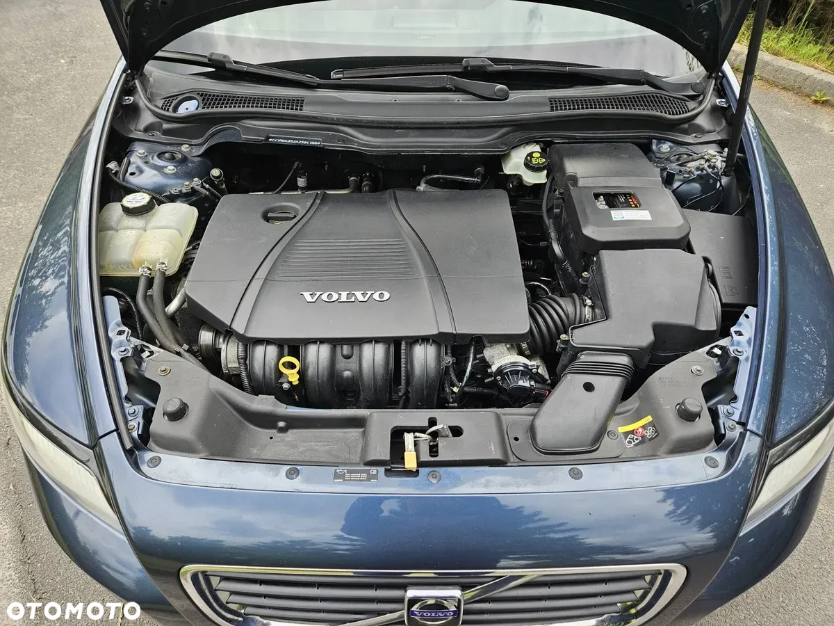 Volvo V50 2.0 Momentum - 30