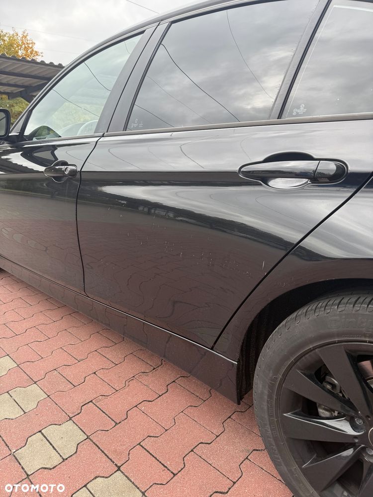 BMW Seria 3 - 17