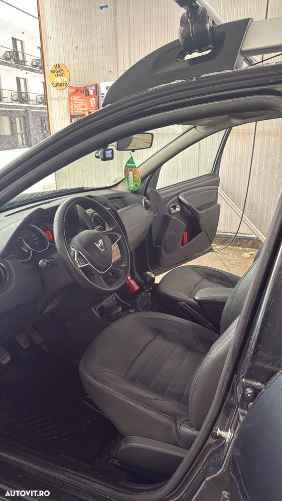Dacia Duster 1.5 dCi 4x2 Prestige - 7