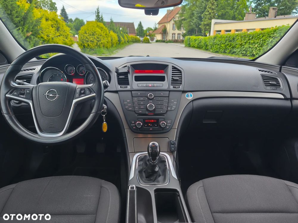 Opel Insignia 1.8 - 11