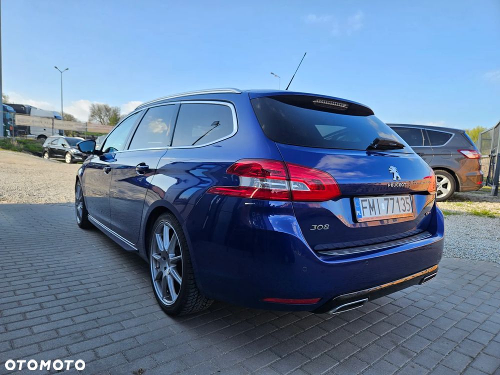 Peugeot 308 - 6