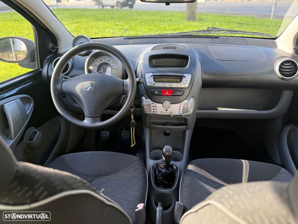 Peugeot 107 1.0 Black&Silver - 8