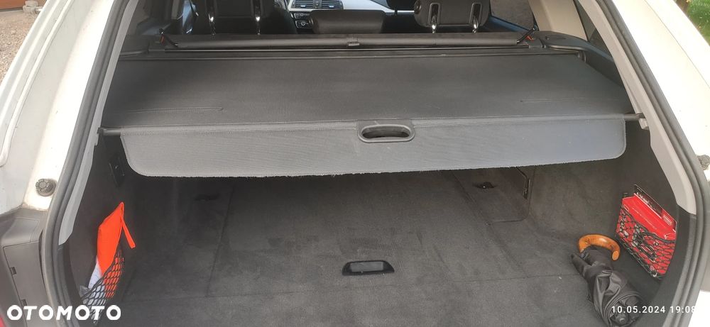 BMW Seria 3 318i - 18