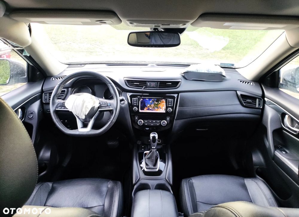 Nissan Rogue - 5