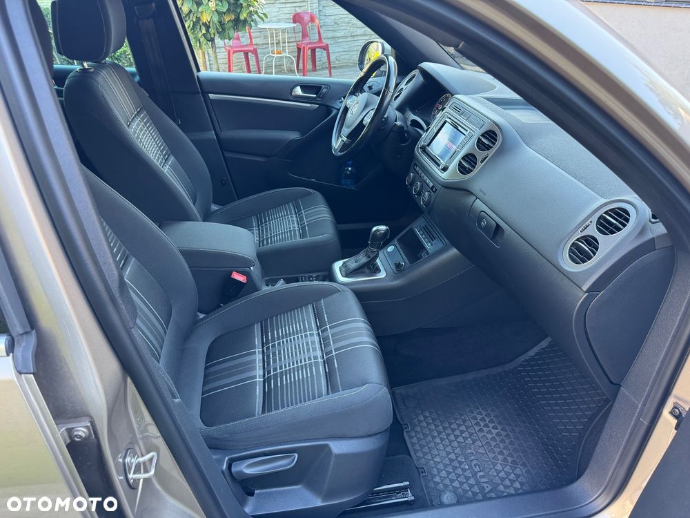 Volkswagen Tiguan 2.0 TDI SCR 4MOTION BlueMotion Technology DSG Lounge Track & Style - 17
