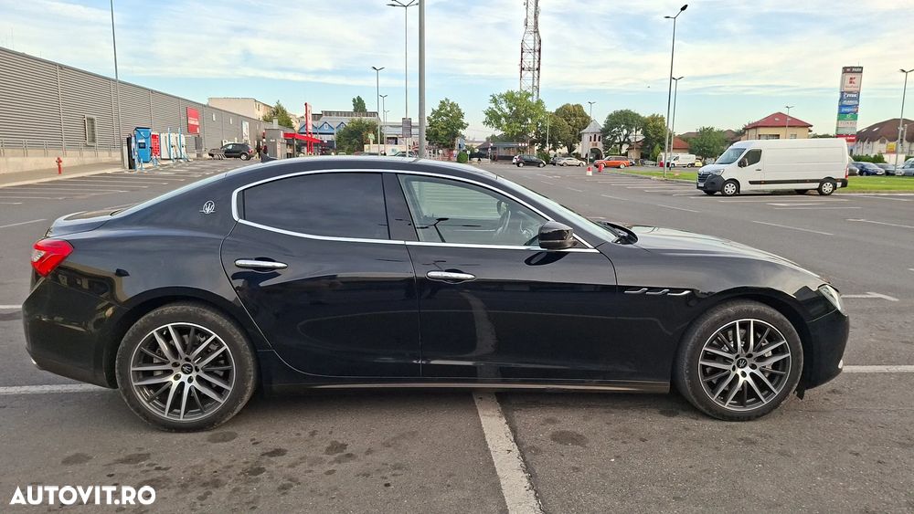 Maserati Ghibli - 6