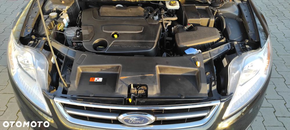 Ford Mondeo 2.0 TDCi Ghia - 13