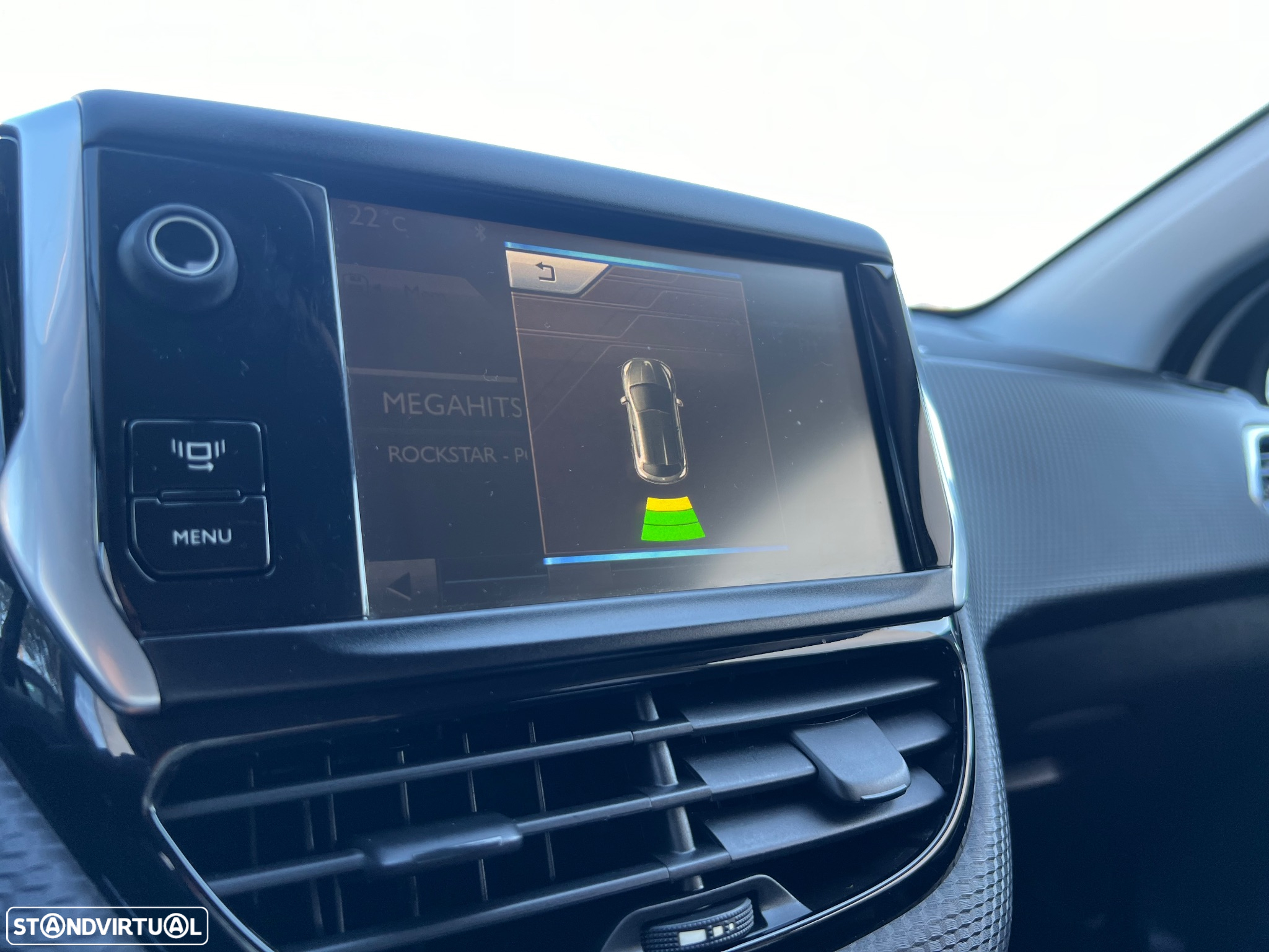 Peugeot 2008 1.2 PureTech Allure - 14