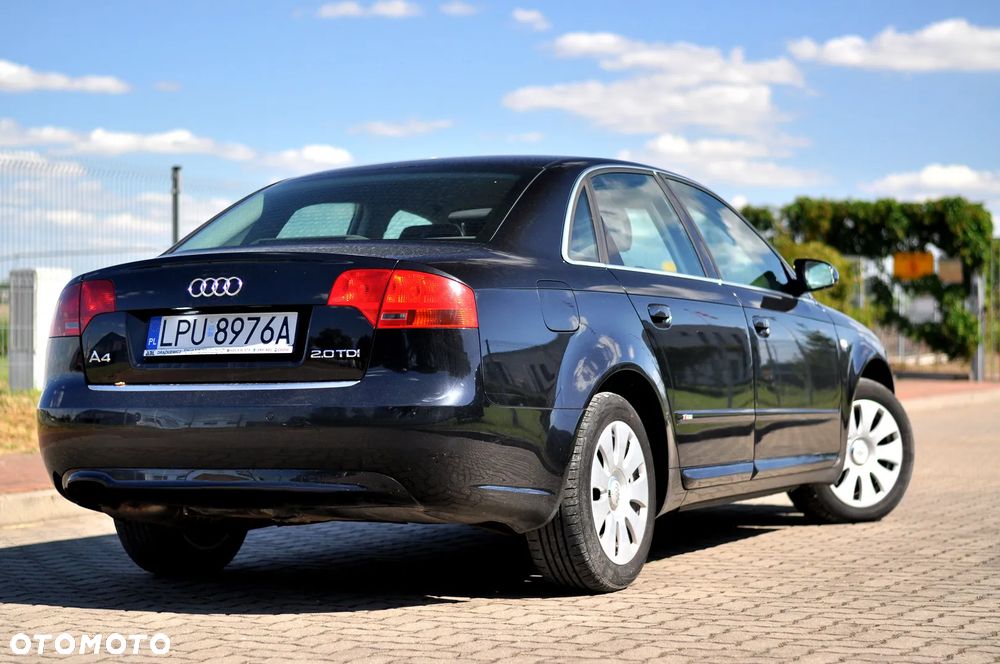 Audi A4 Limousine 2.0 TDI - 4